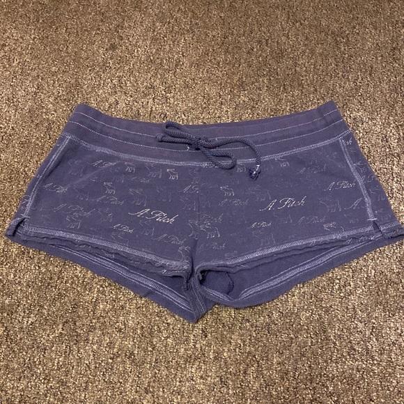 Abercrombie & Fitch Shorts - Picture 1 of 3